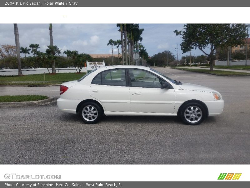 Polar White / Gray 2004 Kia Rio Sedan