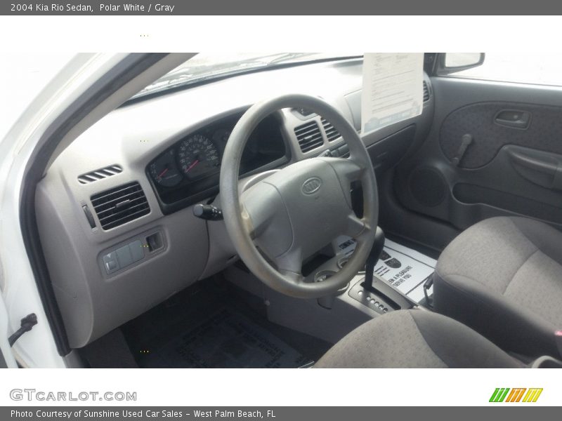 Polar White / Gray 2004 Kia Rio Sedan