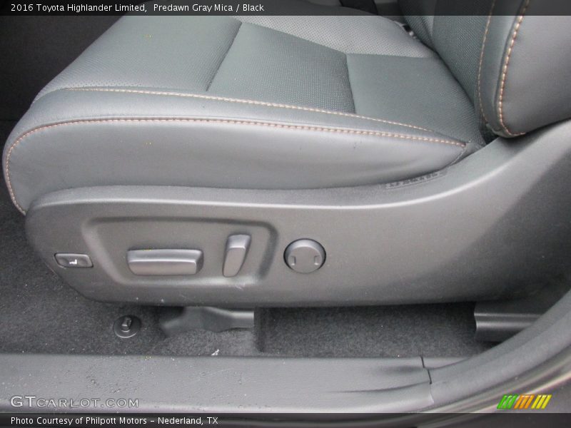 Predawn Gray Mica / Black 2016 Toyota Highlander Limited
