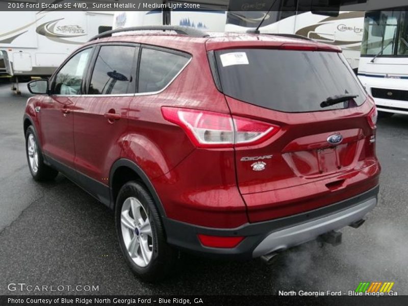 Sunset Metallic / Medium Light Stone 2016 Ford Escape SE 4WD