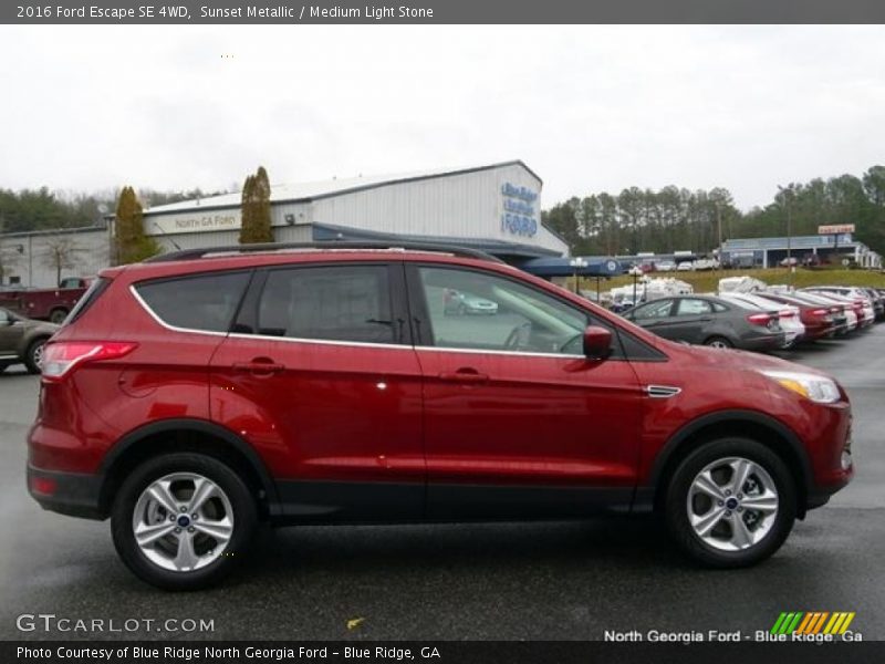 Sunset Metallic / Medium Light Stone 2016 Ford Escape SE 4WD