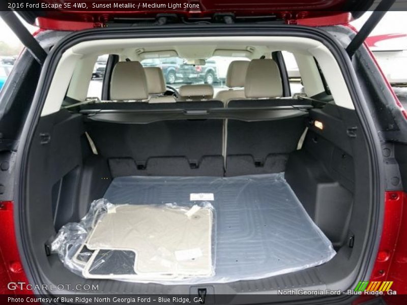 Sunset Metallic / Medium Light Stone 2016 Ford Escape SE 4WD