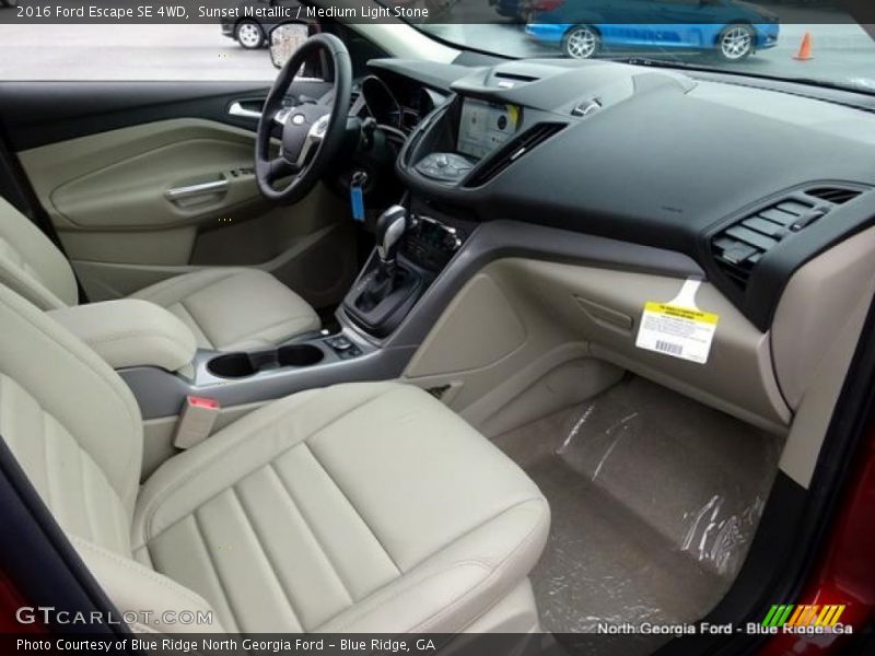 Sunset Metallic / Medium Light Stone 2016 Ford Escape SE 4WD