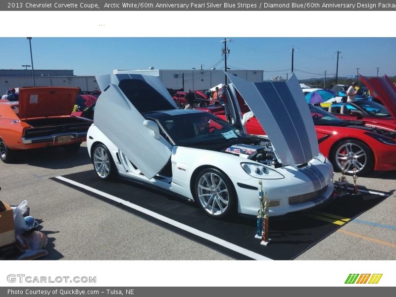Arctic White/60th Anniversary Pearl Silver Blue Stripes / Diamond Blue/60th Anniversary Design Package 2013 Chevrolet Corvette Coupe