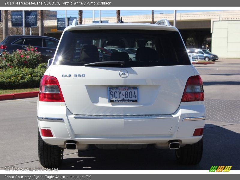Arctic White / Almond/Black 2010 Mercedes-Benz GLK 350