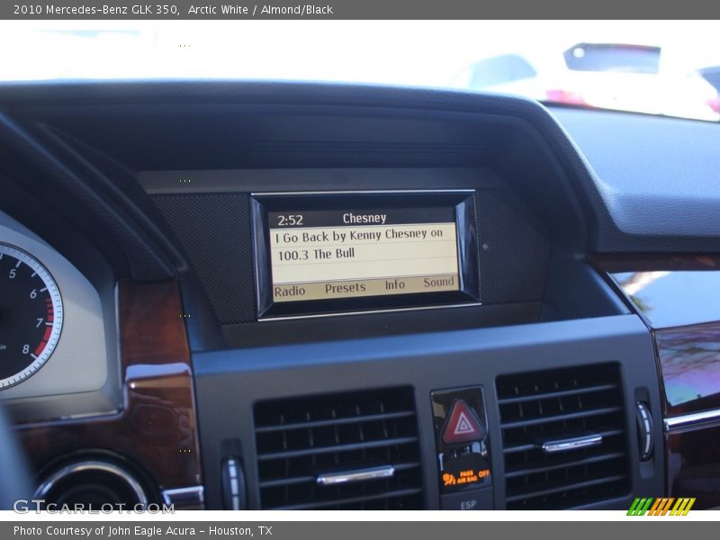 Arctic White / Almond/Black 2010 Mercedes-Benz GLK 350