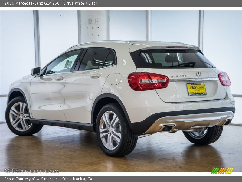 Cirrus White / Black 2016 Mercedes-Benz GLA 250