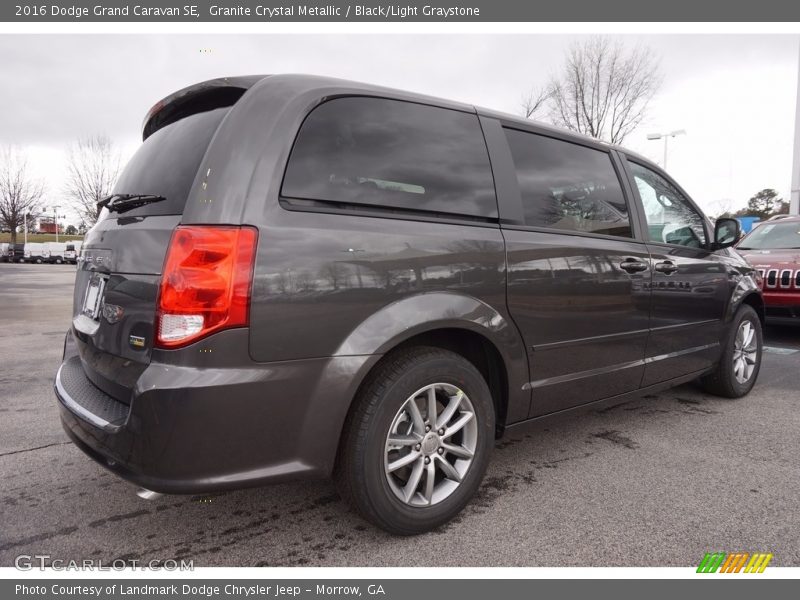 Granite Crystal Metallic / Black/Light Graystone 2016 Dodge Grand Caravan SE