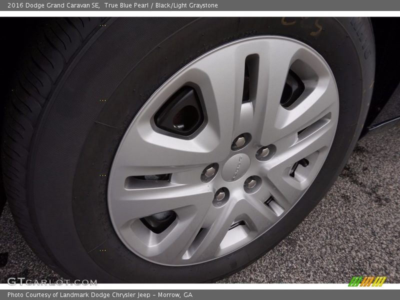 True Blue Pearl / Black/Light Graystone 2016 Dodge Grand Caravan SE