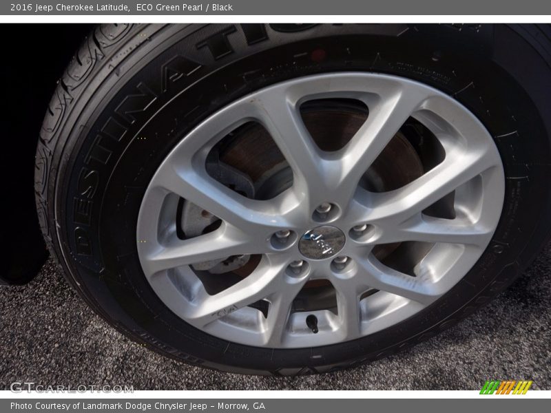ECO Green Pearl / Black 2016 Jeep Cherokee Latitude