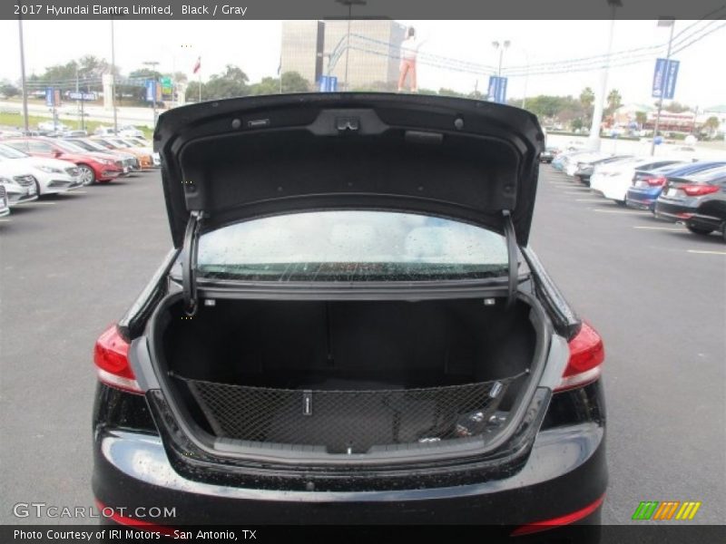 Black / Gray 2017 Hyundai Elantra Limited