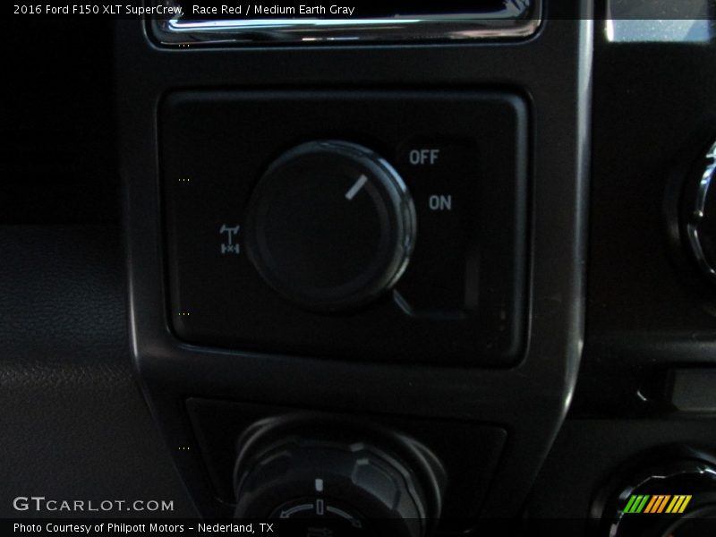 Race Red / Medium Earth Gray 2016 Ford F150 XLT SuperCrew