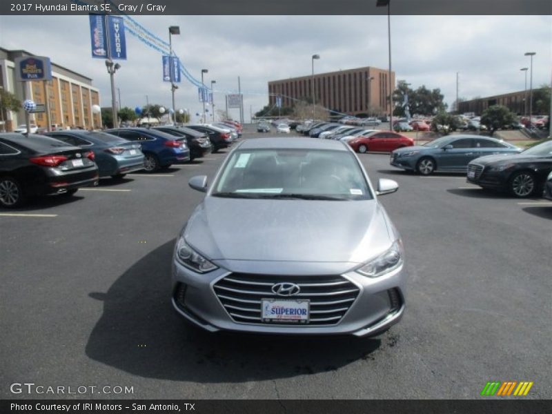 Gray / Gray 2017 Hyundai Elantra SE