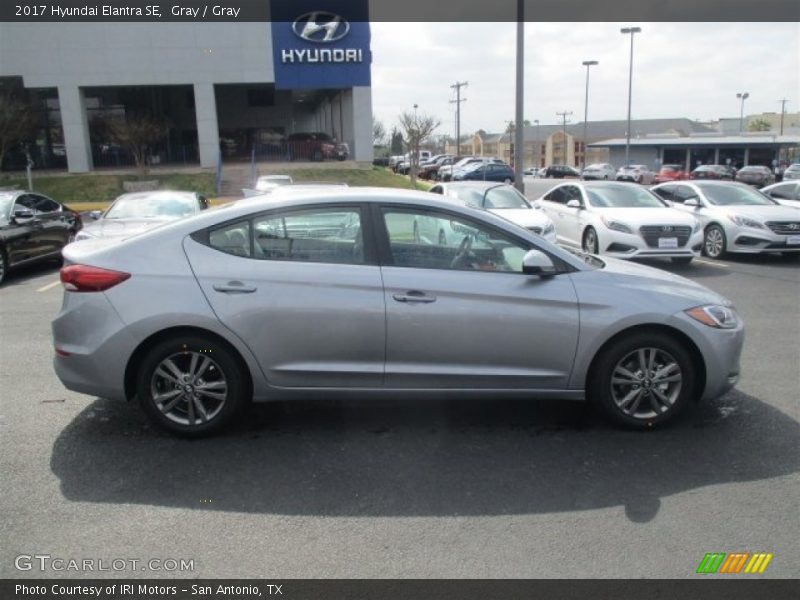 Gray / Gray 2017 Hyundai Elantra SE