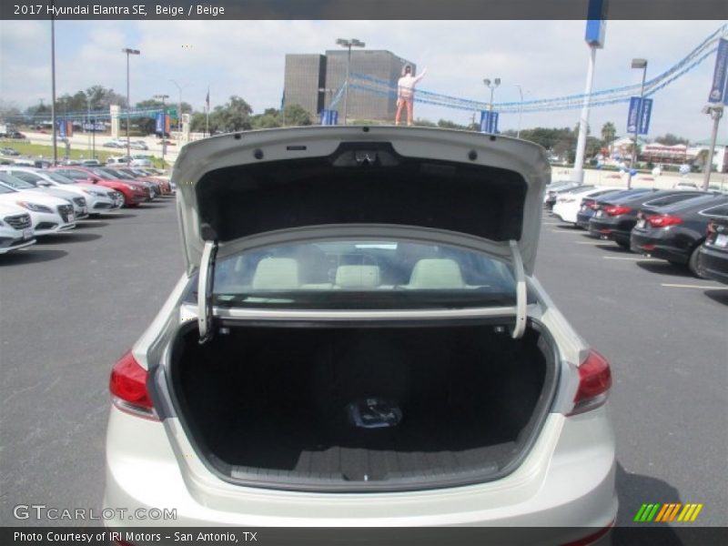 Beige / Beige 2017 Hyundai Elantra SE