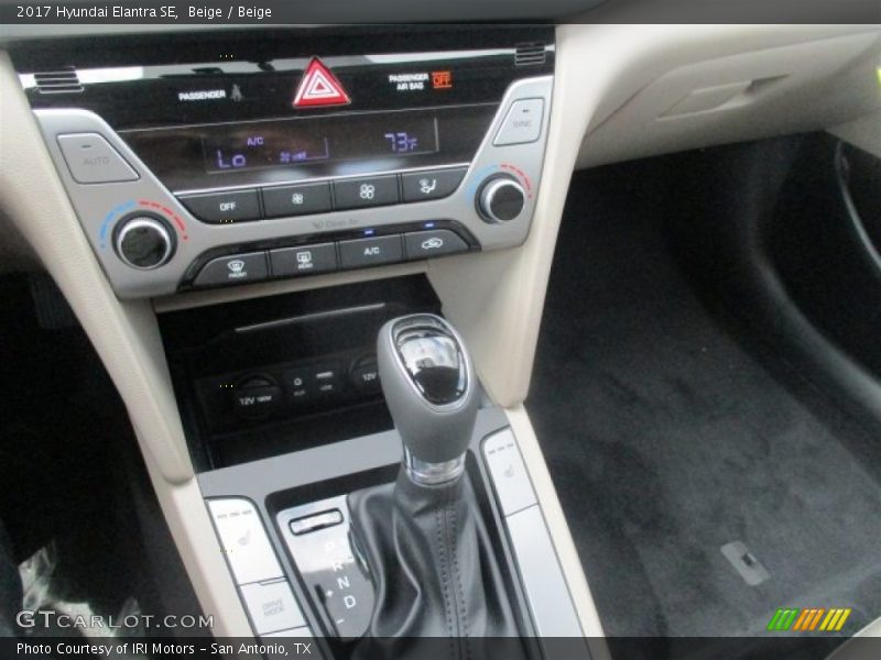 Beige / Beige 2017 Hyundai Elantra SE