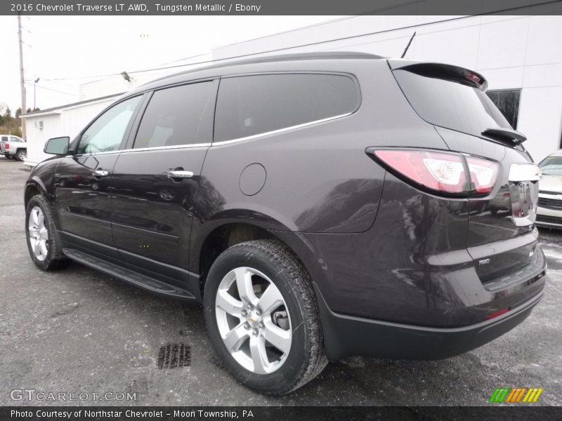 Tungsten Metallic / Ebony 2016 Chevrolet Traverse LT AWD