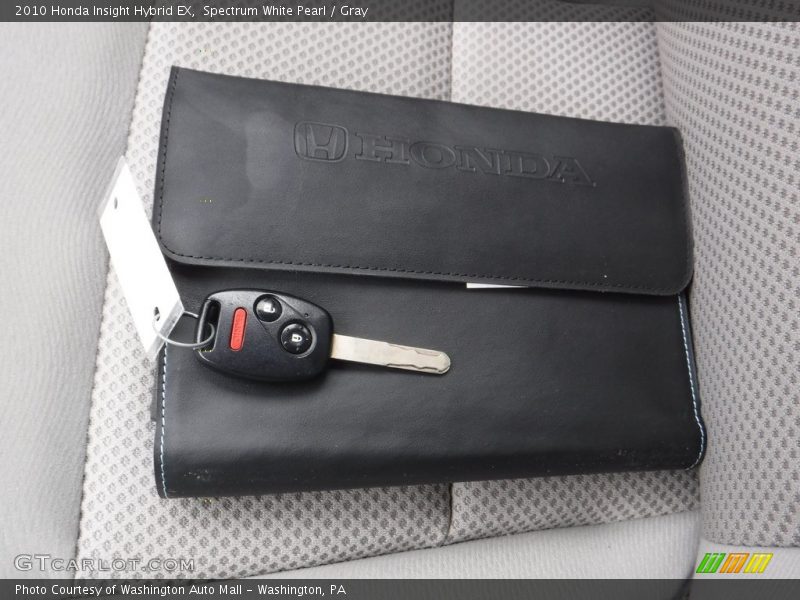 Spectrum White Pearl / Gray 2010 Honda Insight Hybrid EX