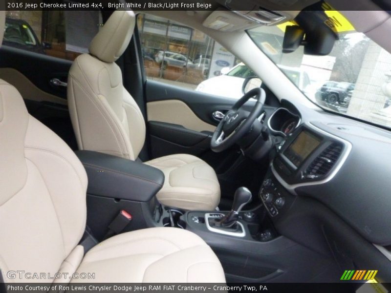 Bright White / Black/Light Frost Beige 2016 Jeep Cherokee Limited 4x4