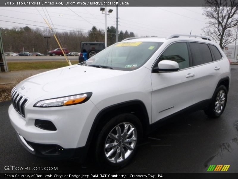 Bright White / Black/Light Frost Beige 2016 Jeep Cherokee Limited 4x4