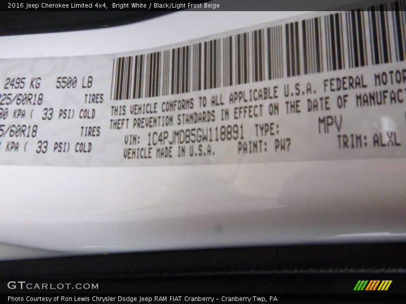 Bright White / Black/Light Frost Beige 2016 Jeep Cherokee Limited 4x4