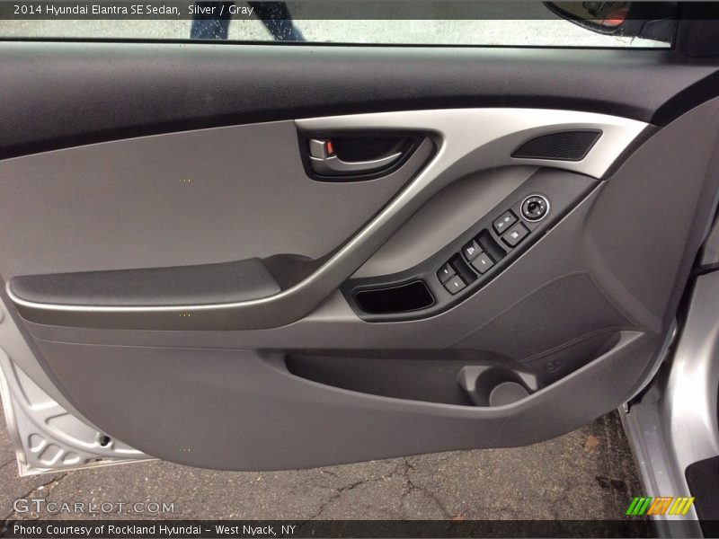 Silver / Gray 2014 Hyundai Elantra SE Sedan