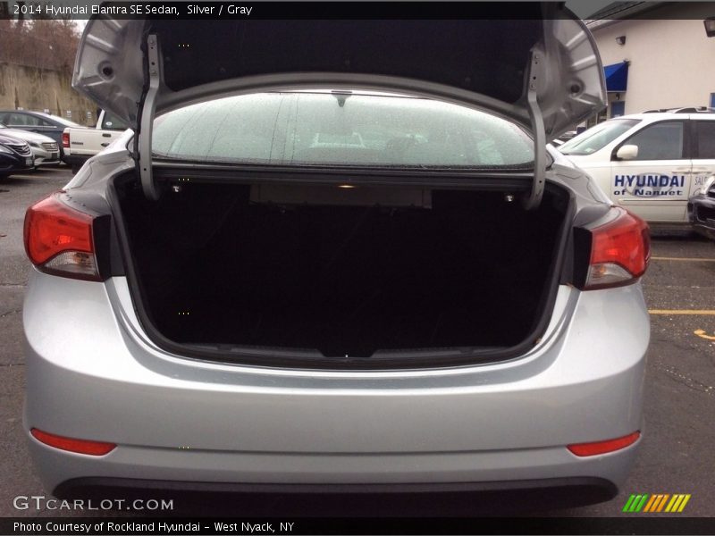 Silver / Gray 2014 Hyundai Elantra SE Sedan