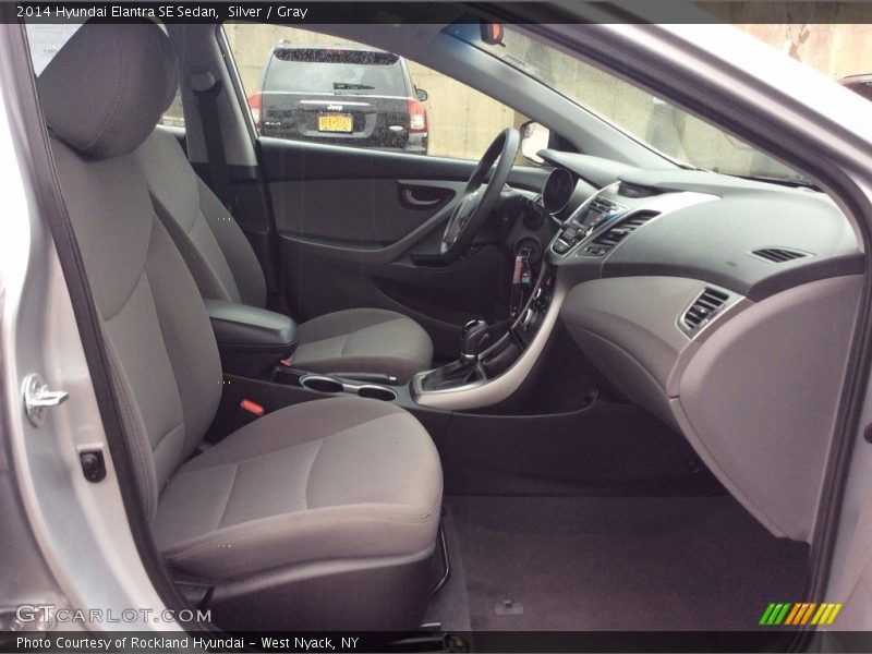 Silver / Gray 2014 Hyundai Elantra SE Sedan