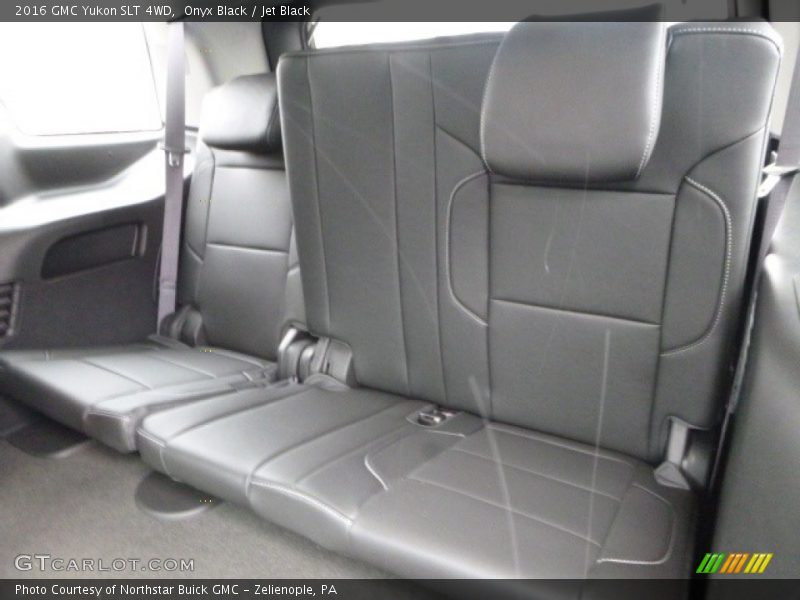 Onyx Black / Jet Black 2016 GMC Yukon SLT 4WD