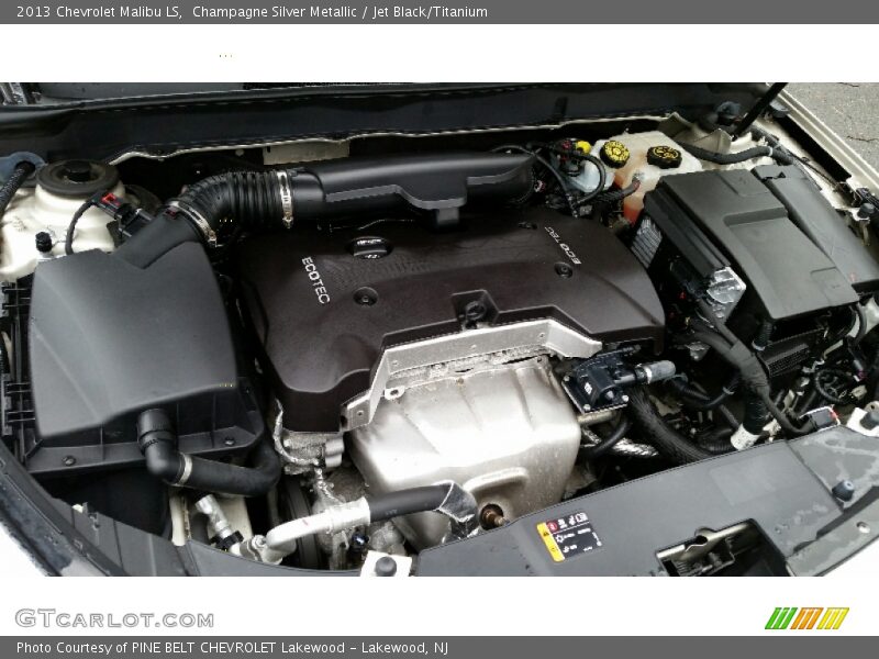 Champagne Silver Metallic / Jet Black/Titanium 2013 Chevrolet Malibu LS