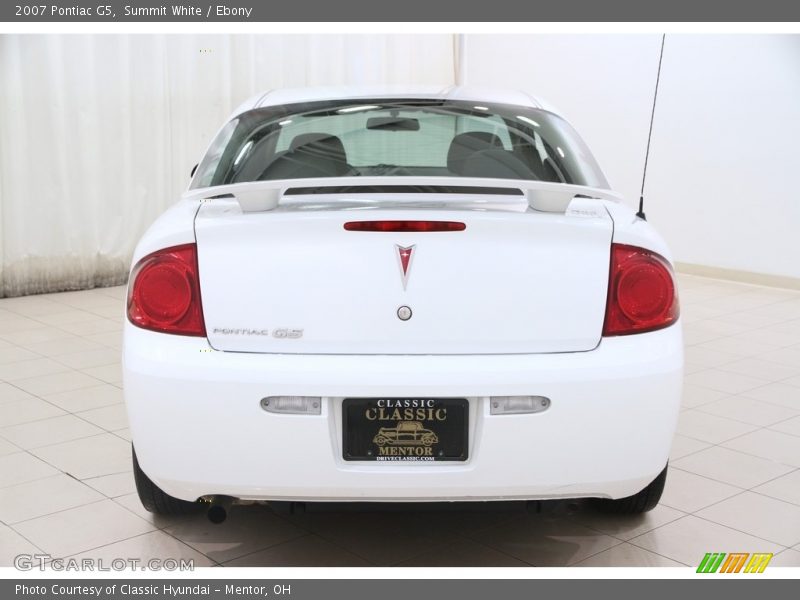 Summit White / Ebony 2007 Pontiac G5