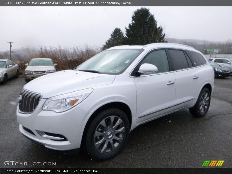 White Frost Tricoat / Choccachino/Cocoa 2016 Buick Enclave Leather AWD