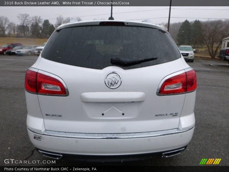 White Frost Tricoat / Choccachino/Cocoa 2016 Buick Enclave Leather AWD
