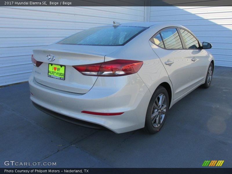 Beige / Beige 2017 Hyundai Elantra SE