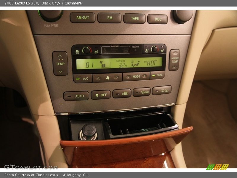 Black Onyx / Cashmere 2005 Lexus ES 330