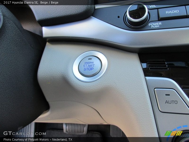 Beige / Beige 2017 Hyundai Elantra SE
