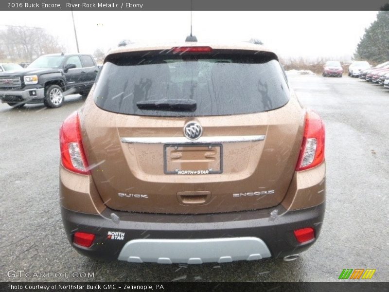 River Rock Metallic / Ebony 2016 Buick Encore