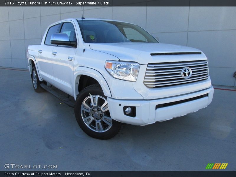 Super White / Black 2016 Toyota Tundra Platinum CrewMax
