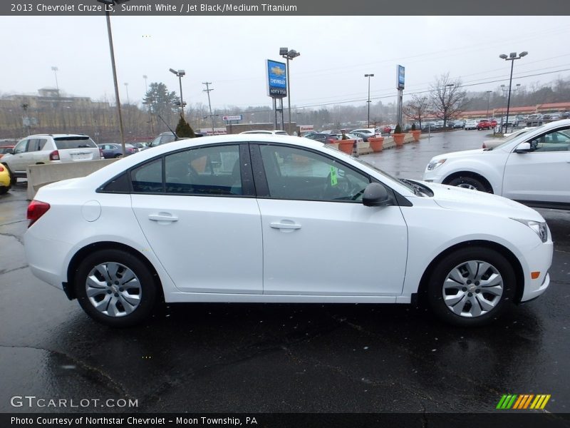 Summit White / Jet Black/Medium Titanium 2013 Chevrolet Cruze LS