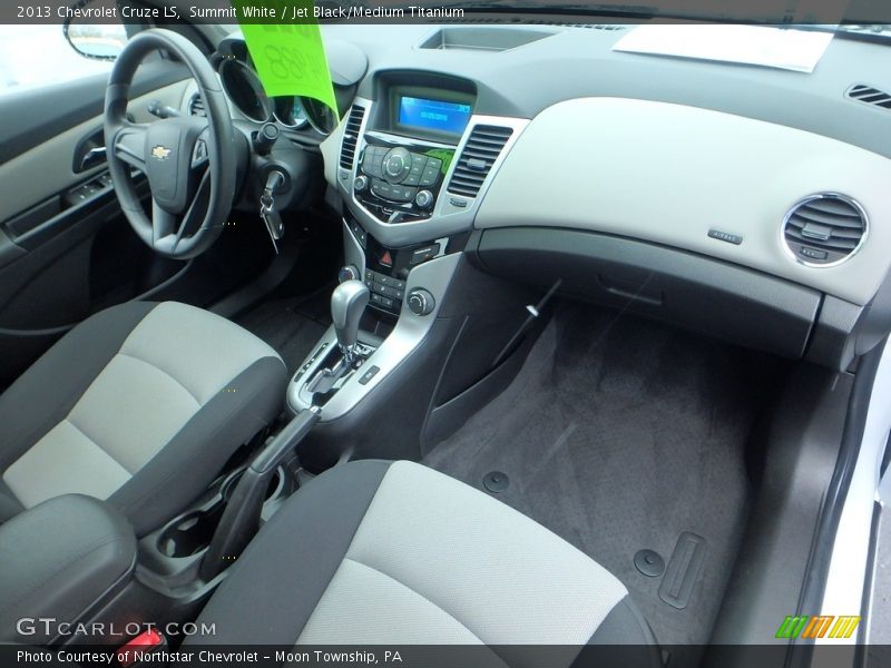 Summit White / Jet Black/Medium Titanium 2013 Chevrolet Cruze LS