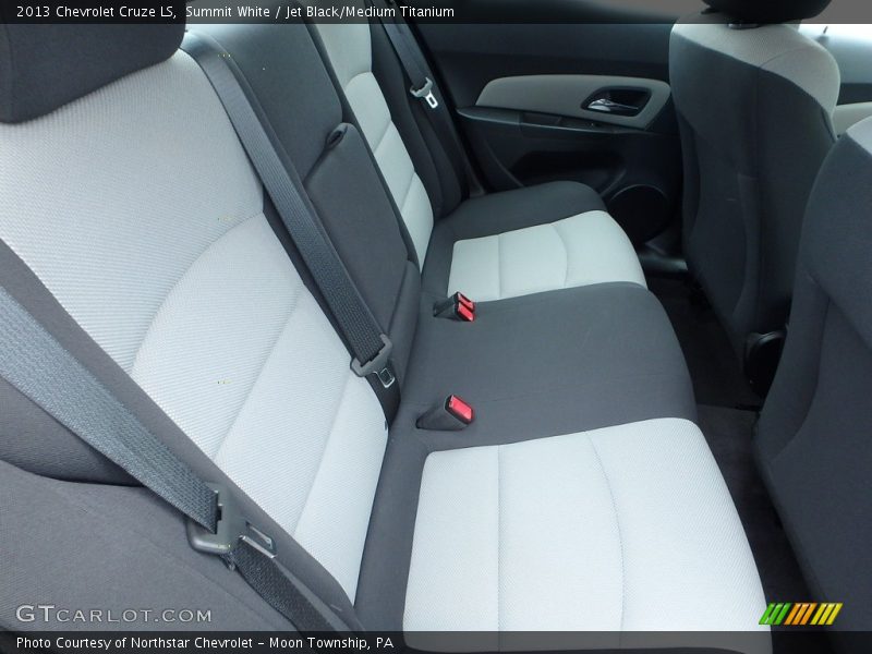 Summit White / Jet Black/Medium Titanium 2013 Chevrolet Cruze LS