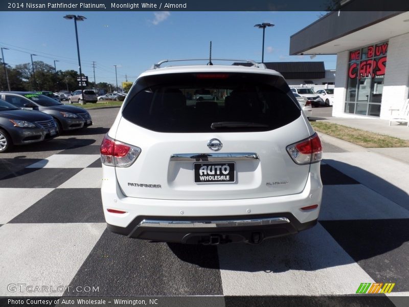 Moonlight White / Almond 2014 Nissan Pathfinder Platinum