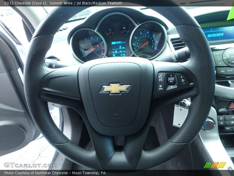 Summit White / Jet Black/Medium Titanium 2013 Chevrolet Cruze LS