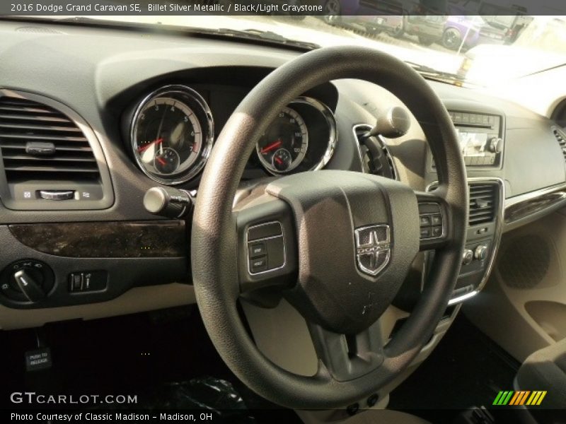 Billet Silver Metallic / Black/Light Graystone 2016 Dodge Grand Caravan SE
