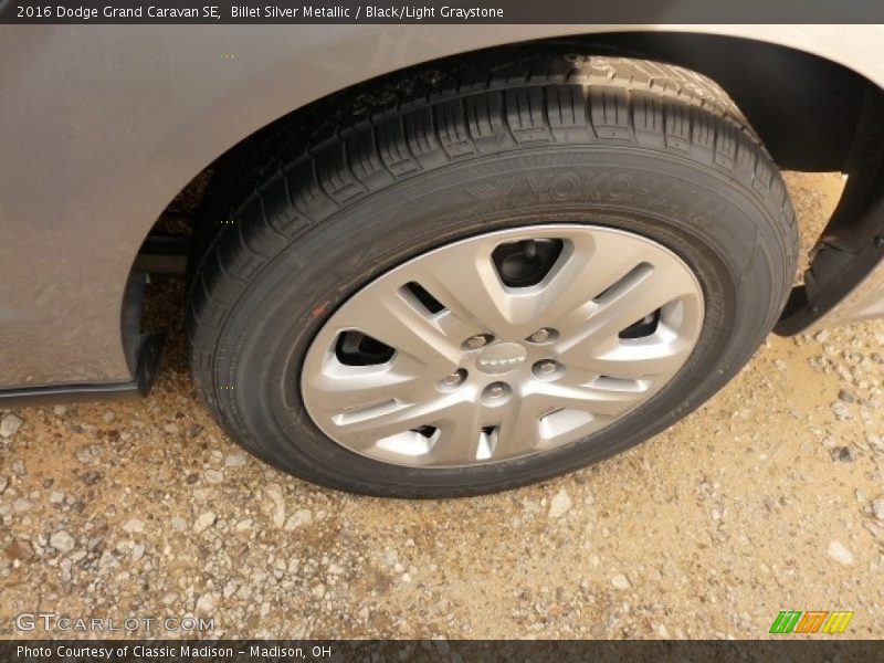 Billet Silver Metallic / Black/Light Graystone 2016 Dodge Grand Caravan SE