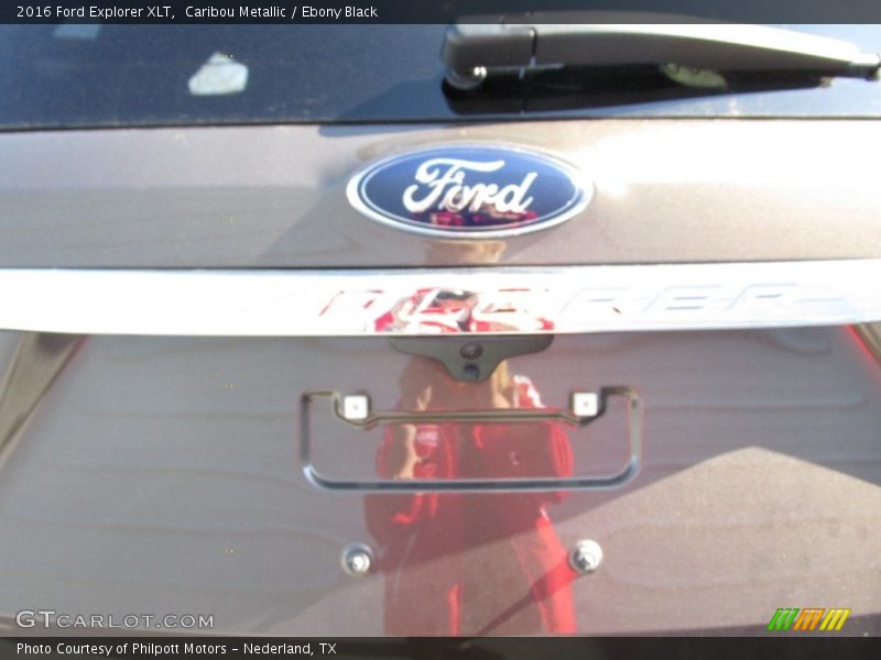 Caribou Metallic / Ebony Black 2016 Ford Explorer XLT
