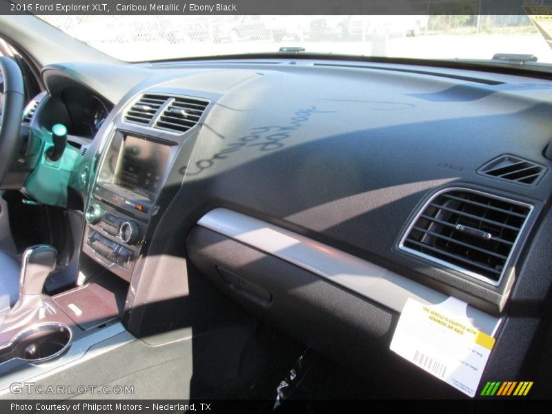 Caribou Metallic / Ebony Black 2016 Ford Explorer XLT