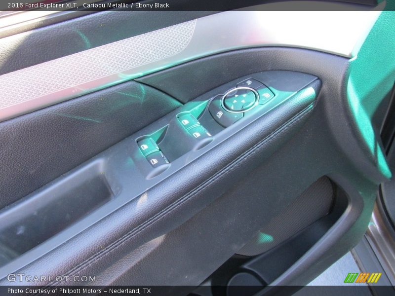 Caribou Metallic / Ebony Black 2016 Ford Explorer XLT