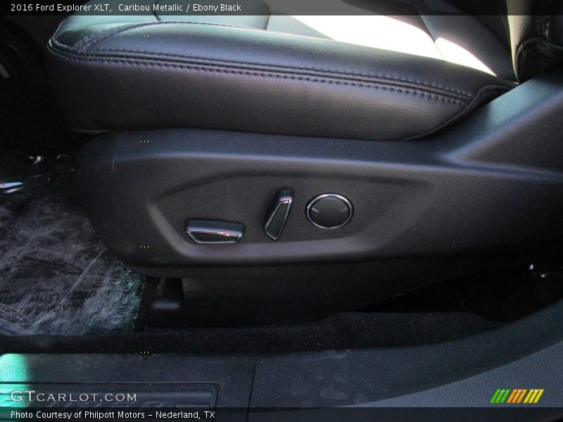 Caribou Metallic / Ebony Black 2016 Ford Explorer XLT