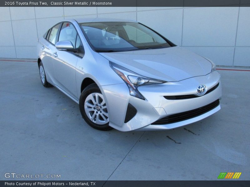 Classic Silver Metallic / Moonstone 2016 Toyota Prius Two